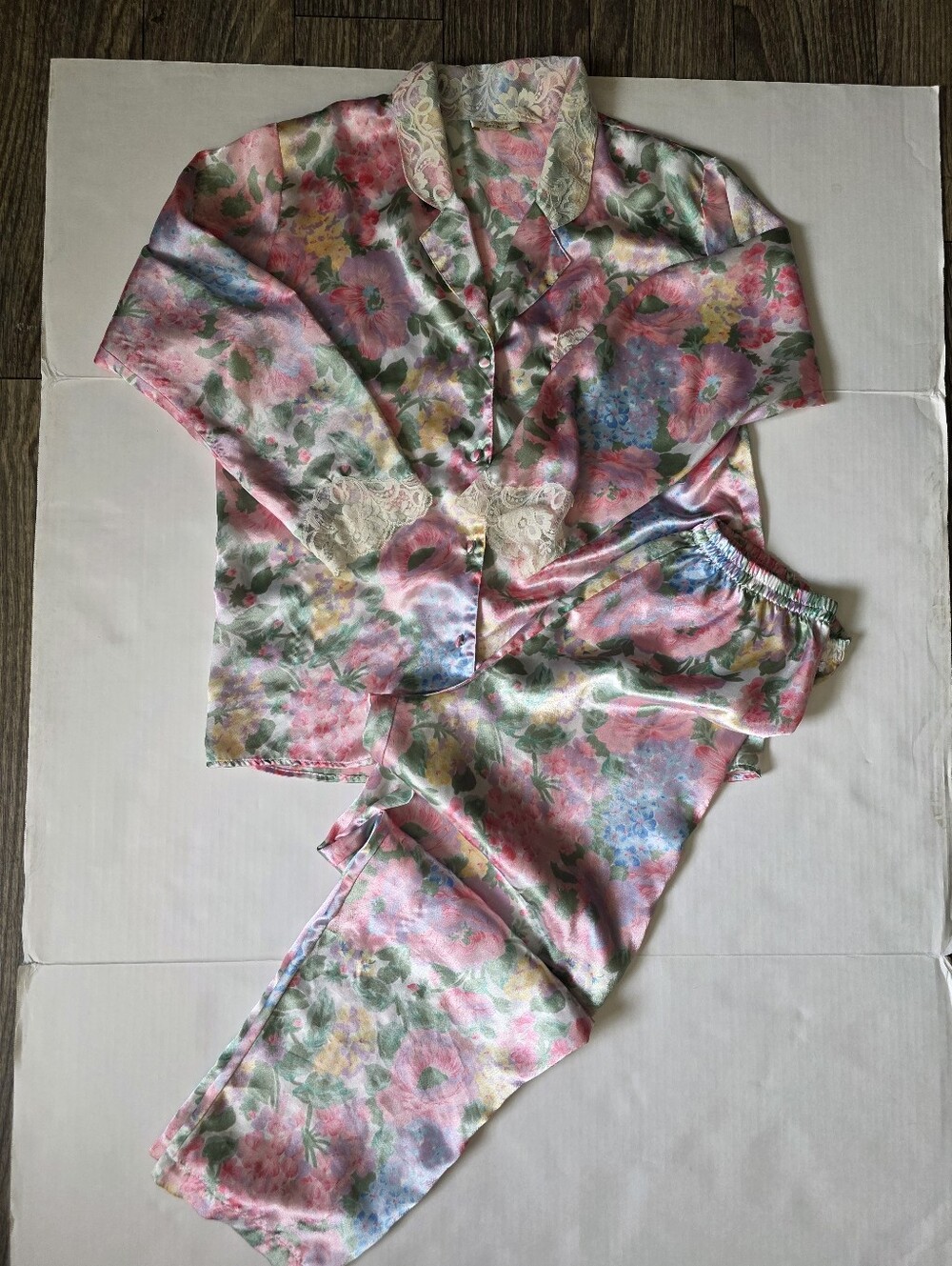Victoria's Secret Ventage Pastel Floral Lace-Trim Satin Pajama Set. Used